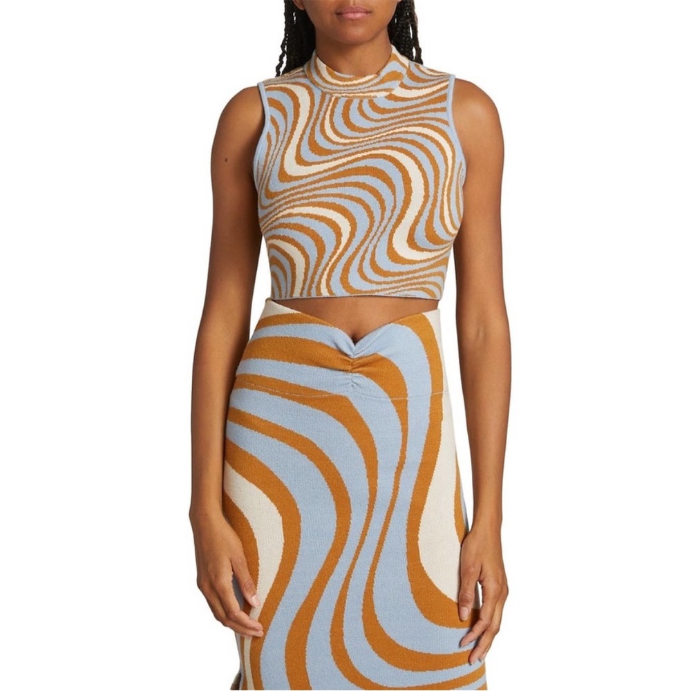 Rhode Jude Top in Positive Vibrations top